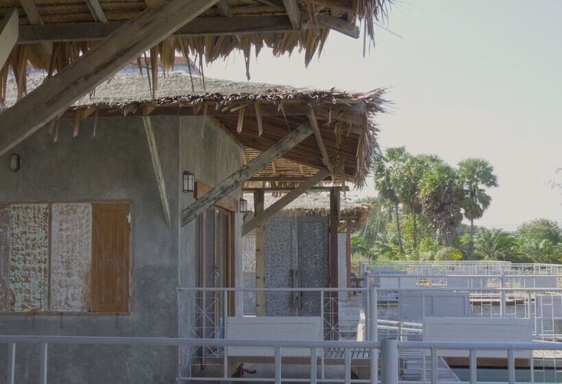 בית מלון כפרי Artisan Koh Yao Yai