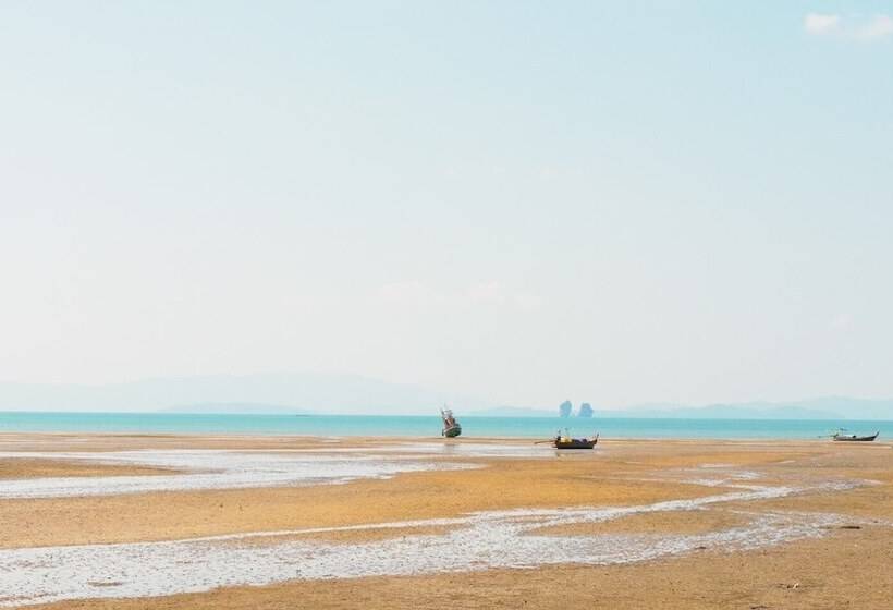 בית מלון כפרי Artisan Koh Yao Yai