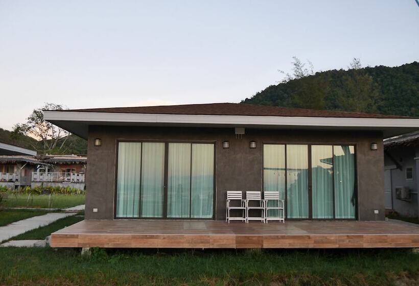 בית מלון כפרי Artisan Koh Yao Yai