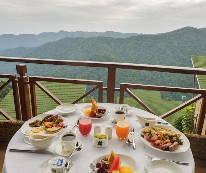 هتل Gorilla Heights Lodge