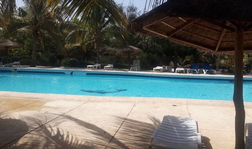 هتل Hôtel Arc En Ciel