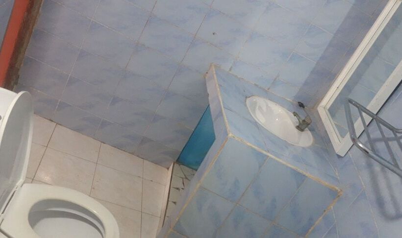 هتل Hôtel Arc En Ciel