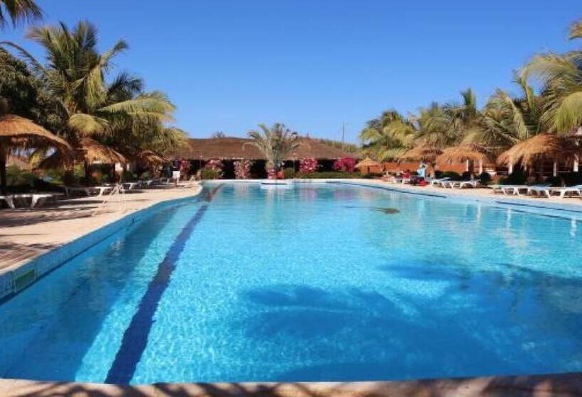 هتل Hôtel Arc En Ciel