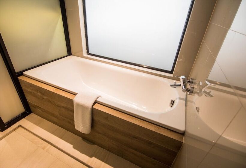 Отель Pinnacle Boracay