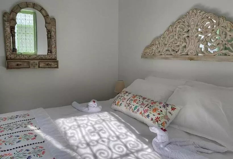 پانسیون Dar El Kif  La Marsa