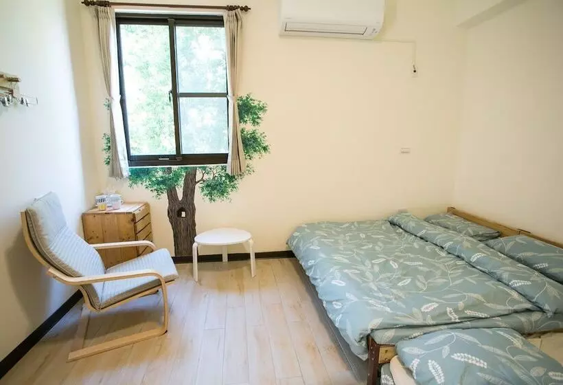 پانسیون Tree House Cafe & Homestay