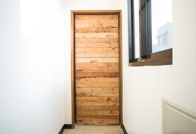 پانسیون Tree House Cafe & Homestay