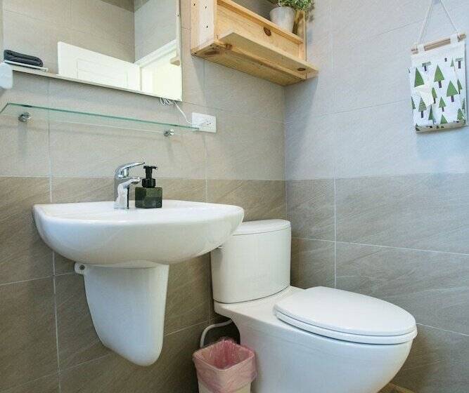 پانسیون Tree House Cafe & Homestay