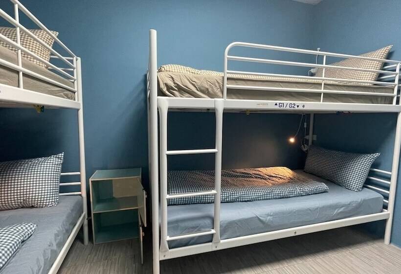 Sun Moon Lake Rainbow Sup Hostel