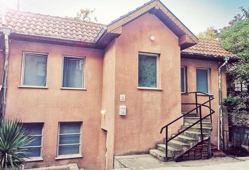 Schronisko Pijama House