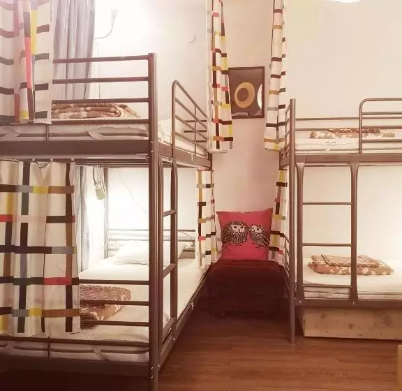 هاستل Pijama House