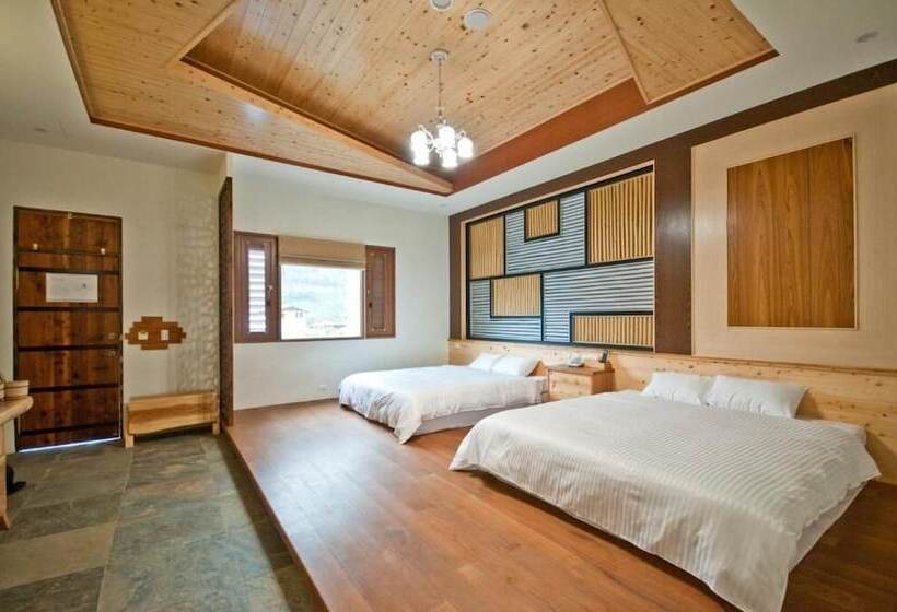 تختخواب و صبحانه Chun Yang Chiefvilla