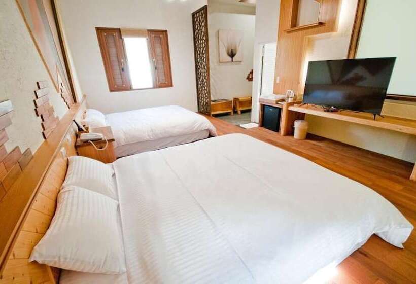 تختخواب و صبحانه Chun Yang Chiefvilla