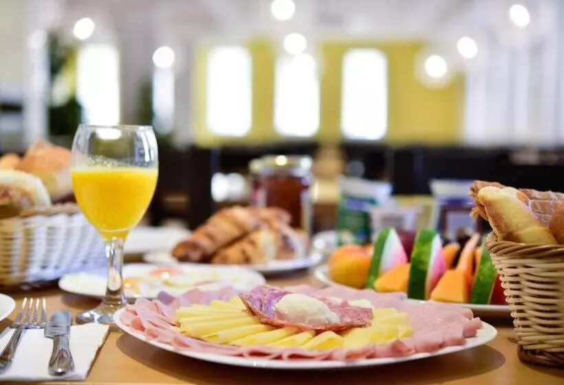 تختخواب و صبحانه Dompes