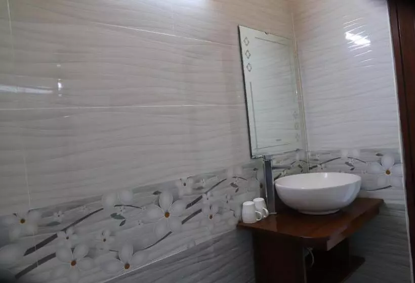 تختخواب و صبحانه Phong Nha Friendly Home 2