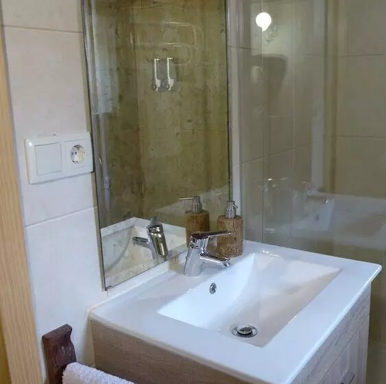 Casas Da Villa   Oliveira E Videira