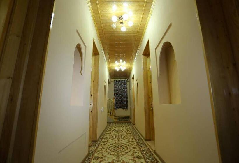 בית מלון כפרי Eco Atlas Samarkand