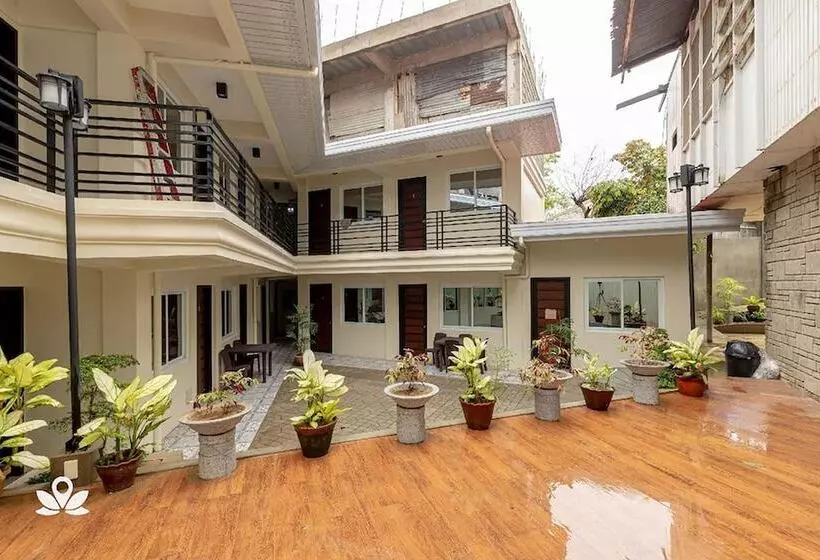 Happy Grey Hotel Vigan