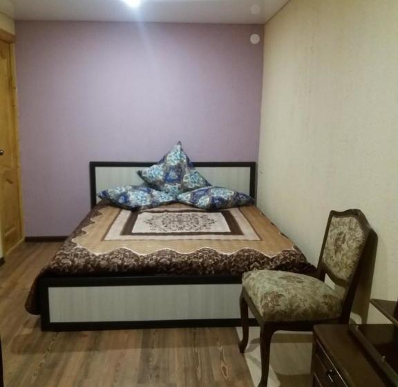 پانسیون Guest House Ariadna