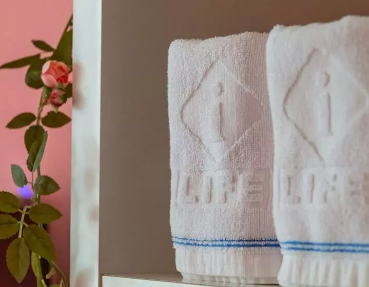 پانسیون I Life