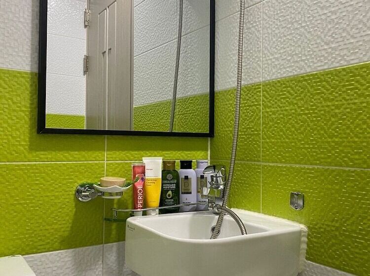 Pension (Hôtel basse catégorie) Ri In Mokpo