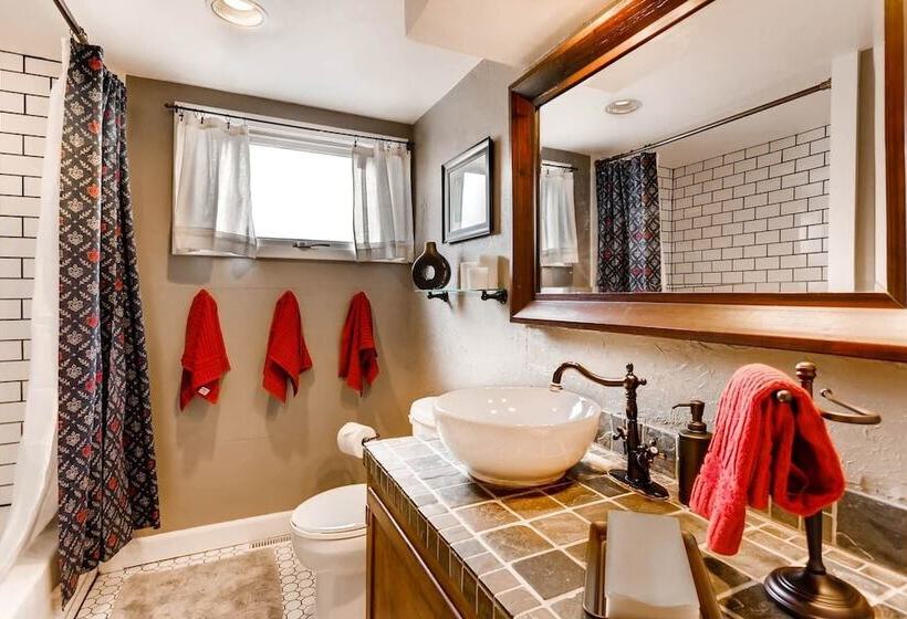 The Dream Like Garden Oasis In Sloan S Lake