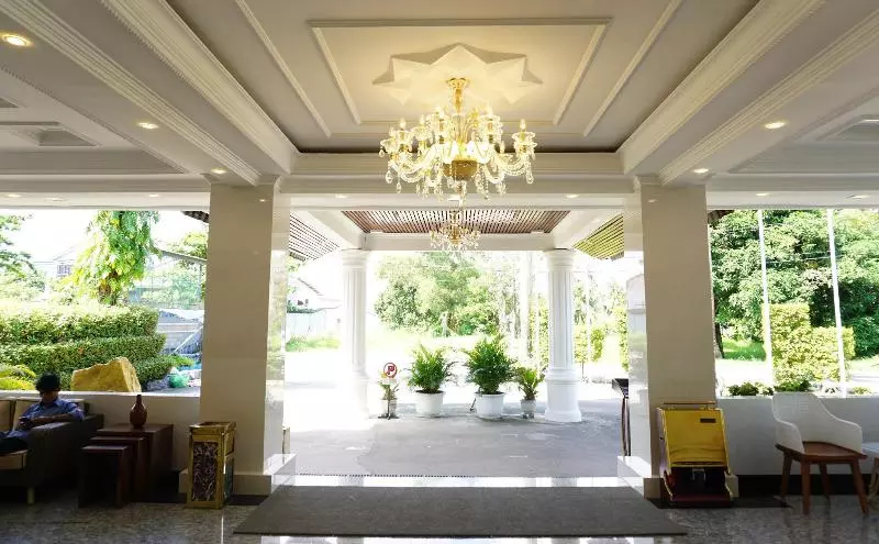 Hotelli Bintan Beach Resort