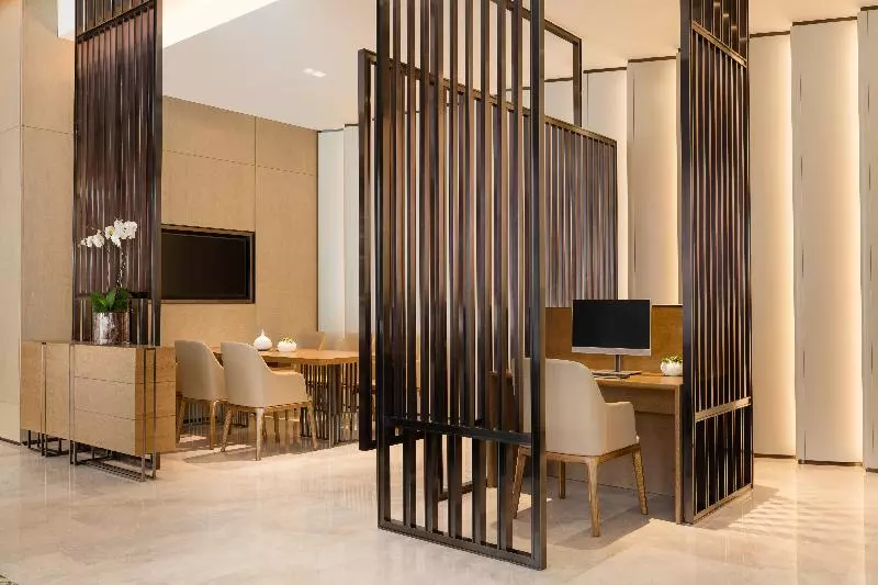 هتل Courtyard By Marriott Shenzhen Northwest