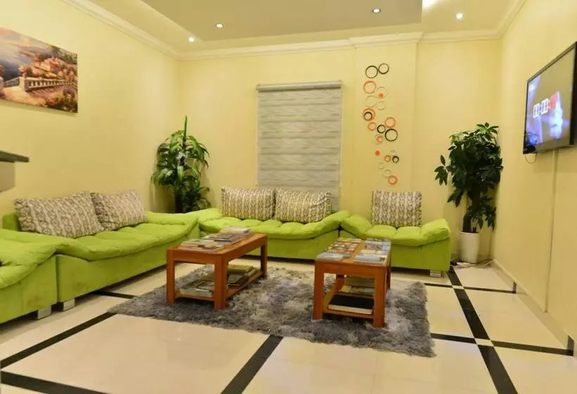 Husin Al Khaleej Hotel Apartment