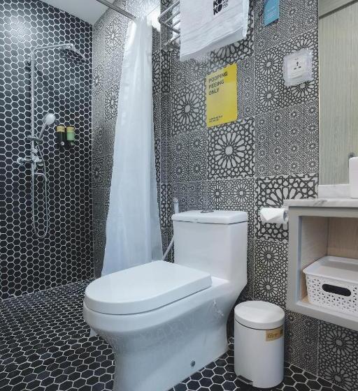 בית מלון כפרי Konko Hostel Jakarta