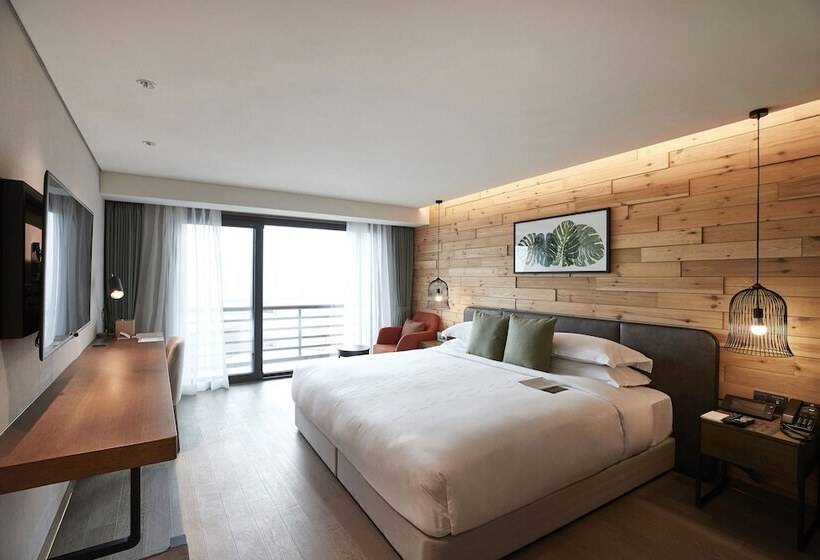 هتل Walkerhill Douglas House