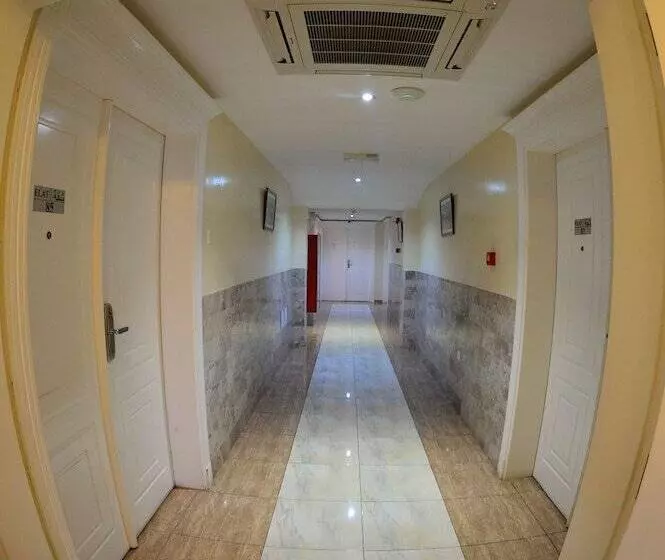 Husin Al Khaleej Hotel Apartment