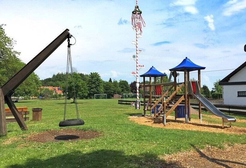 Modern Apartment In Vohl Near The Forest