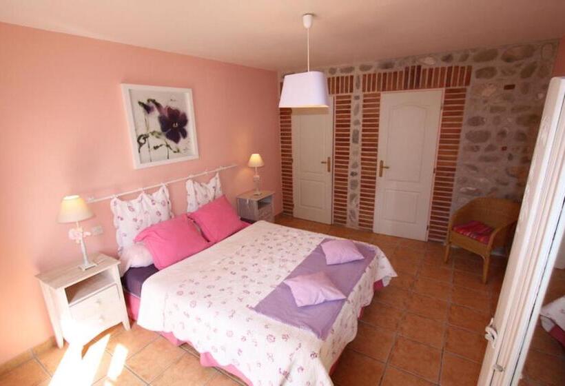 ペンション Mas Cairou