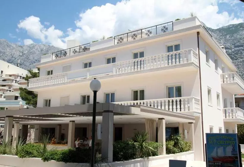 پانسیون Luxury Rooms Villa Jadranka