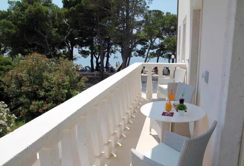 پانسیون Luxury Rooms Villa Jadranka