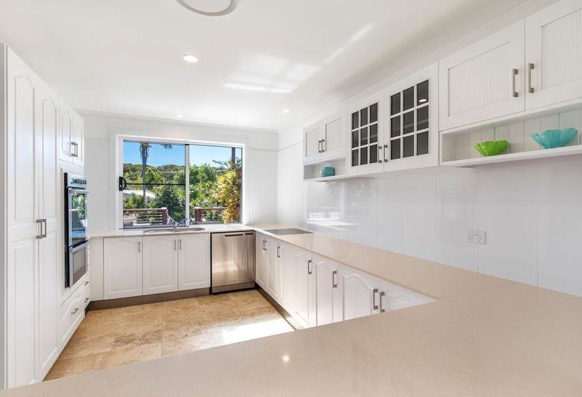 20 Ray Street Sunshine Beach