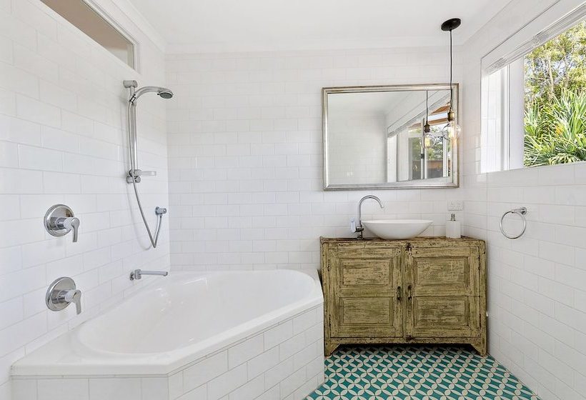 20 Ray Street Sunshine Beach