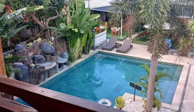 ユースホステル Dewi Sri Guesthouse