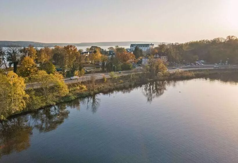 Cozy Bungalow In Werder With Garden
