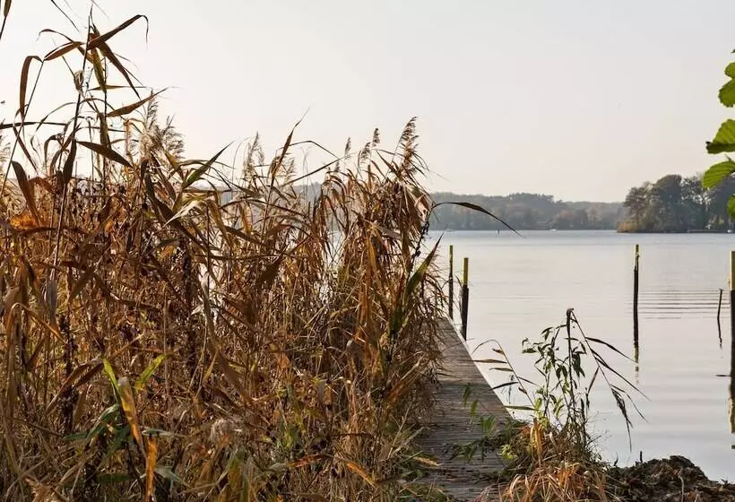 Cozy Bungalow In Werder With Garden