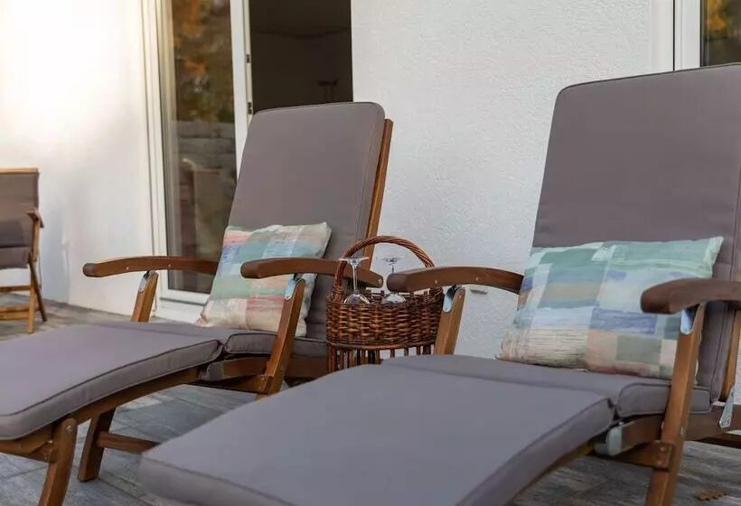 Cozy Bungalow In Werder With Garden