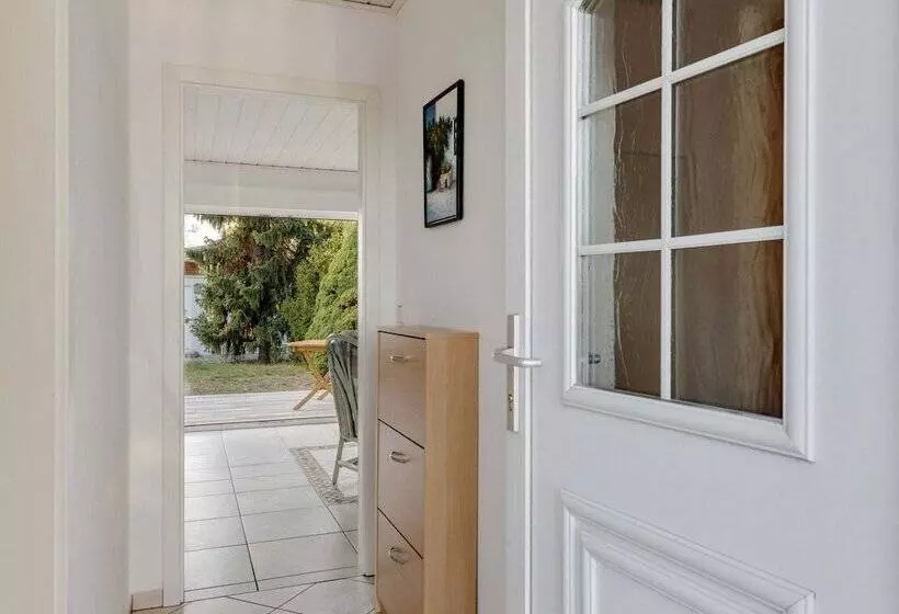 Cozy Bungalow In Werder With Garden