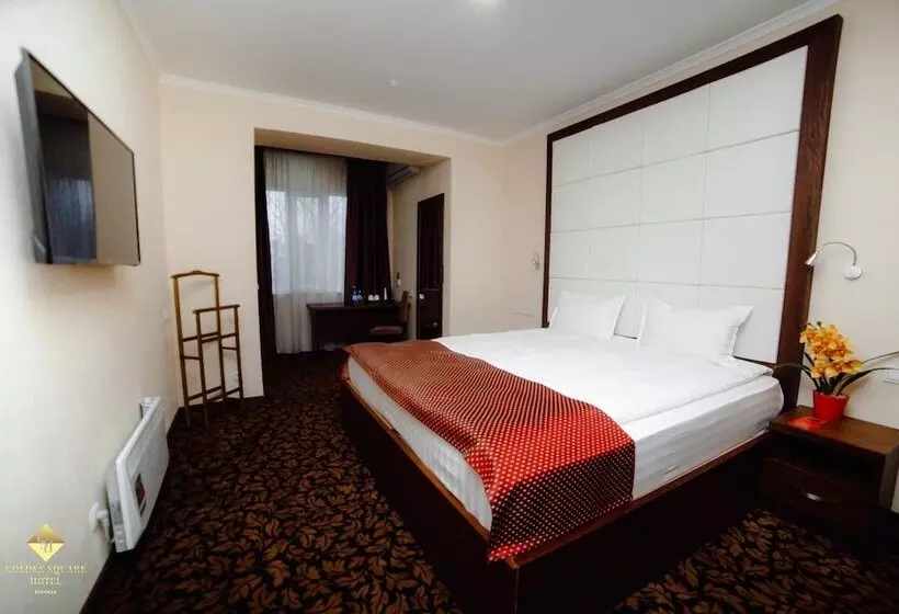 هتل Golden Square Bishkek