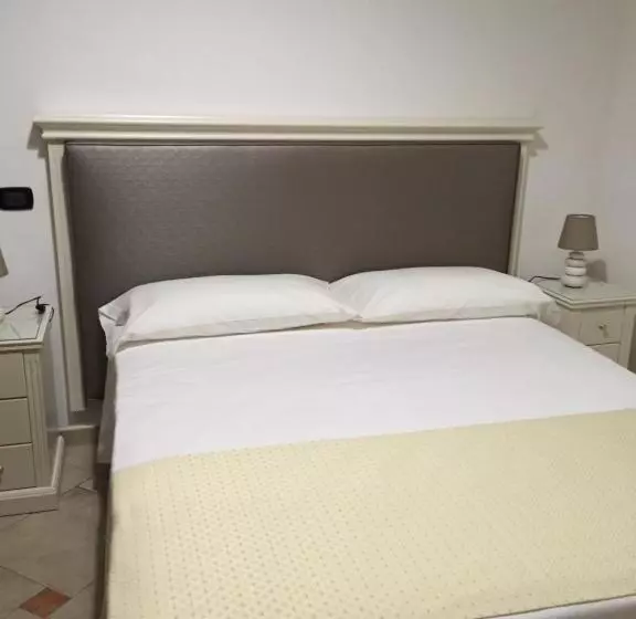 田舎風ホテル Il Casale Del Mirto
