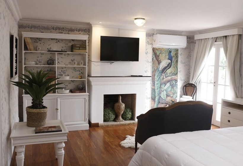 בית מלון כפרי Spazio Arona  Boutique