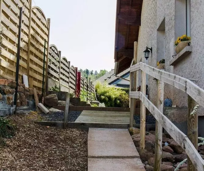 ペンション La Chti Cabane