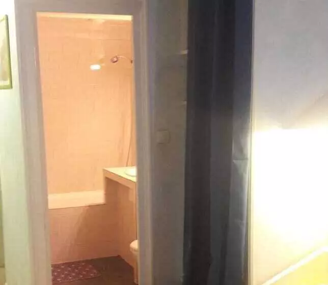 ペンション Ludotel