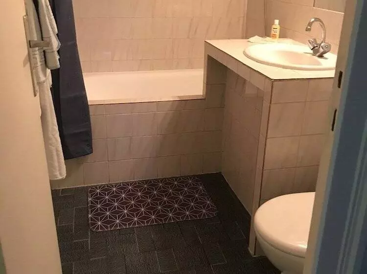 ペンション Ludotel