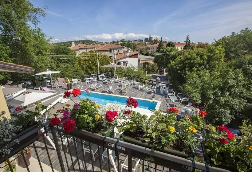 Majatalo Villa Borgo Duino